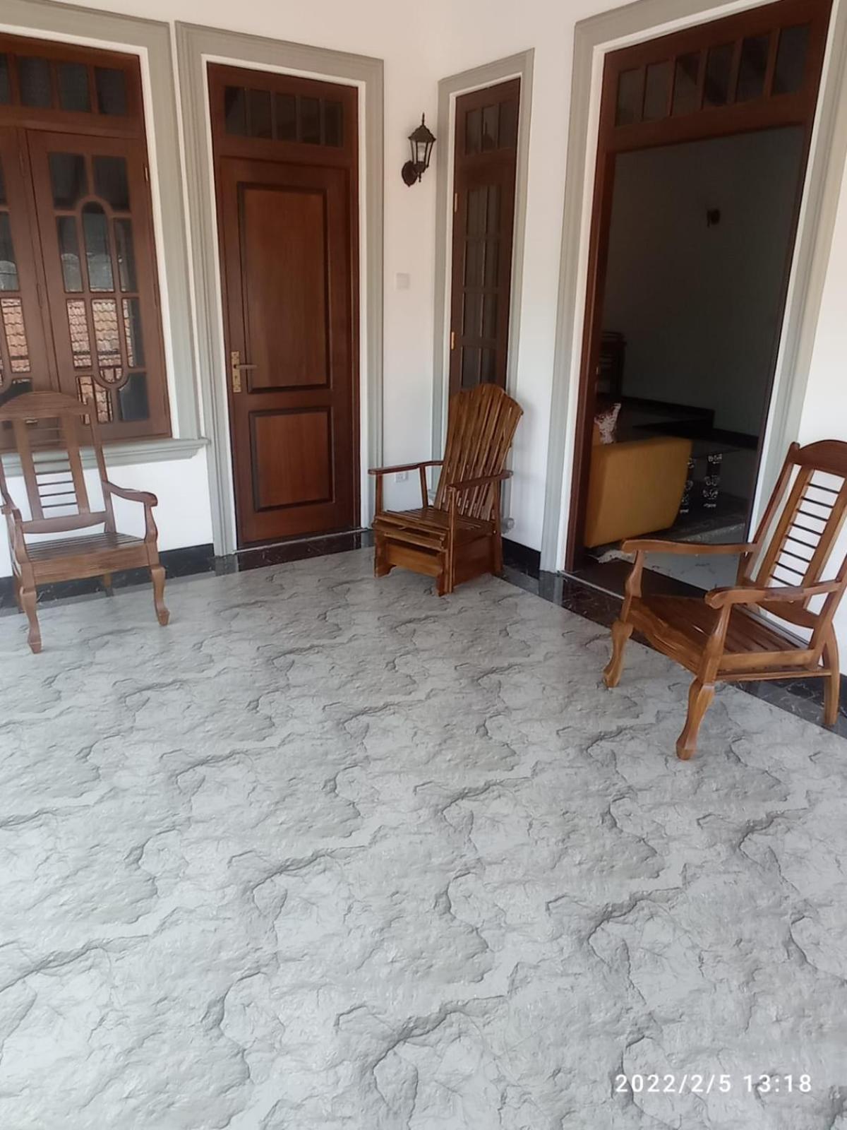 Arusha Guest House Negombo Værelse billede