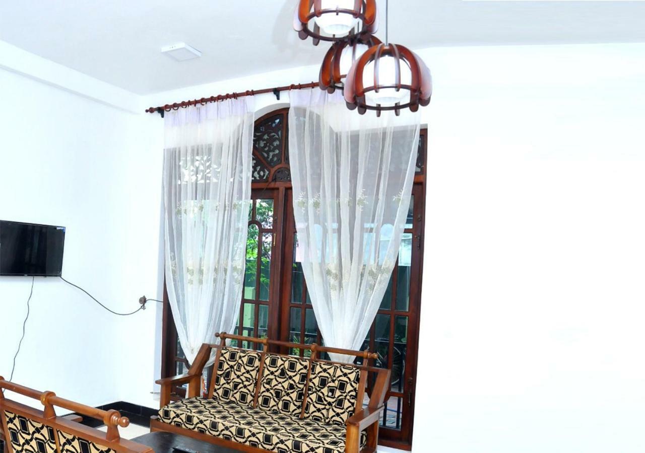 Arusha Guest House Negombo Eksteriør billede